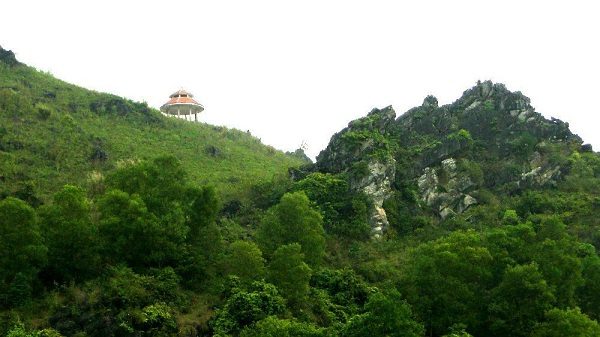 Núi Voi Xuân Sơn