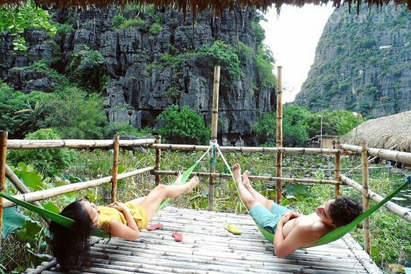 Vé máy bay giá rẻ cho các cặp đôi ngày 20-10
