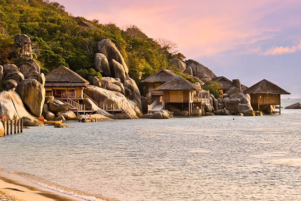 Vé máy bay khuyến mãi Sài Gòn đi Nha Trang tháng 3