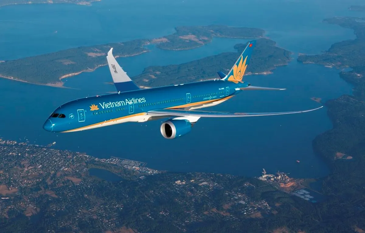 Máy bay Vietnam Airlines đi Đồng Hới