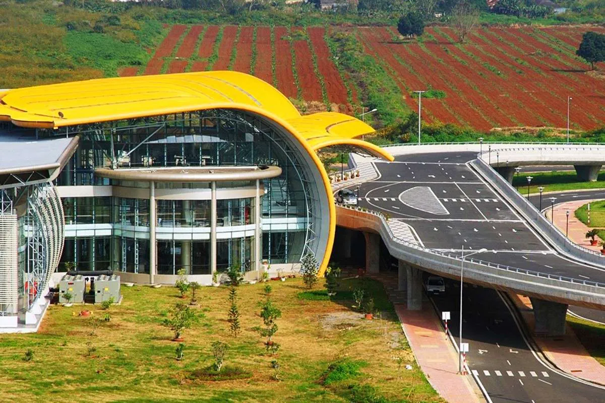 Từ sân bay Liên Khương dễ dàng di chuyển về trung tâm