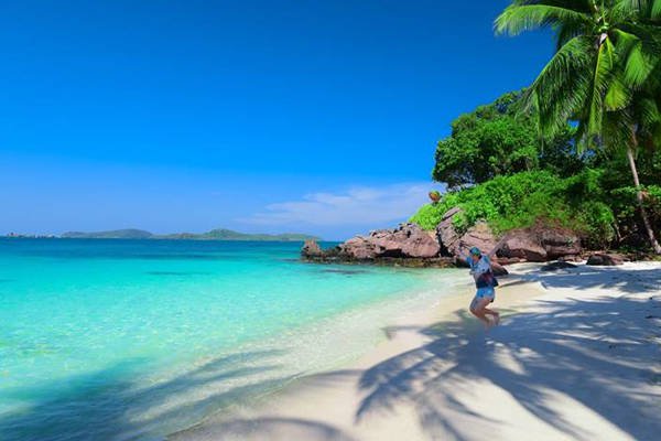 Vé máy bay đi Phú Quốc dập mật